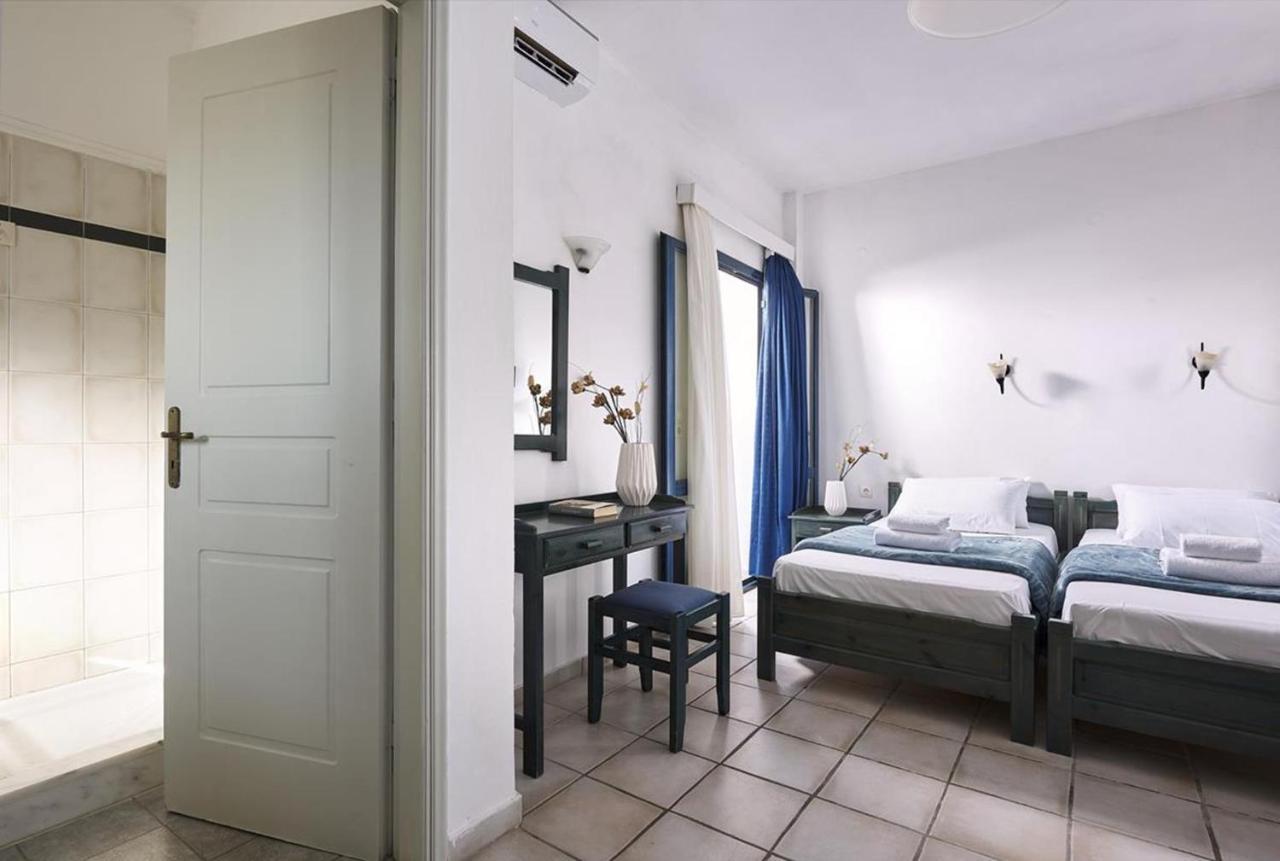 Eva Suites & Apartments Agia Marina  Exterior photo